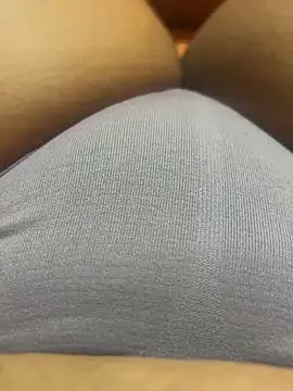 Snapshot of tunenarica22 chatting on 10, 2, 2026 tunenarica22 online show from 10, 2, 2026