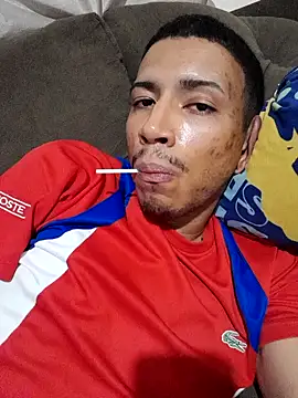 Mineirinho043 online show from 6, 3, 2025