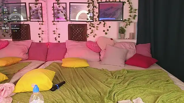 Kira Jin online show from 22, 2, 2025