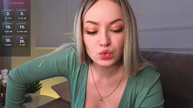 Snapshot of AugustaGearing chatting on 19, 2, 2025 AugustaGearing online show from 19, 2, 2025