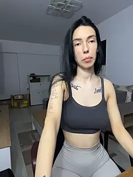 Snapshot of Celine_Roxelle chatting on 10, 5, 2026 Celine Roxelle online show from 10, 5, 2026