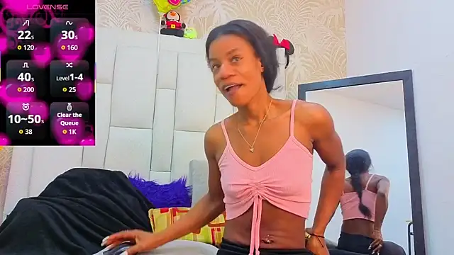 dafnnelewis online show from 15, 4, 2026