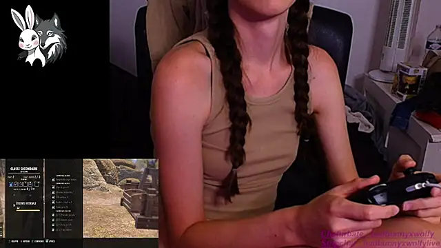 Snapshot of BadBunnyXWolfyLive chatting on 12, 9, 2025 BadBunnyXWolfyLive online show from 12, 9, 2025