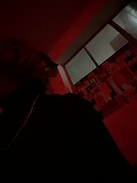 Snapshot of Maggie_Geller chatting on 8, 2, 2026 Maggie Geller online show from 8, 2, 2026