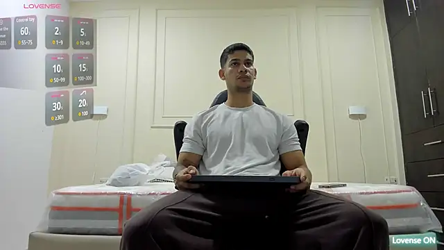 Snapshot of ANDRES_STUD chatting on 24, 5, 2026 ANDRES STUD online show from 24, 5, 2026