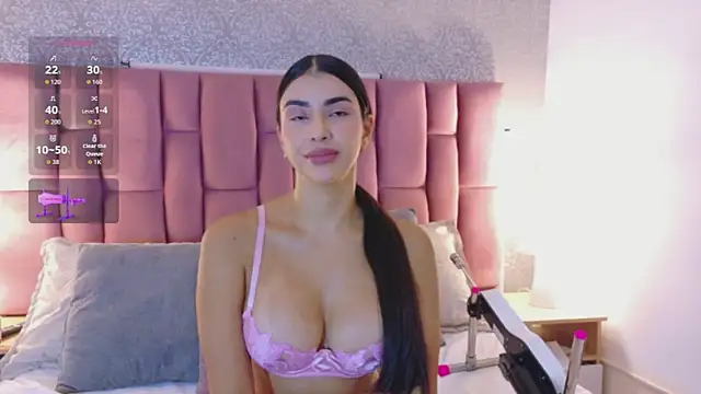 Snapshot of FelicityAdams chatting on 10, 2, 2026 FelicityAdams online show from 10, 2, 2026