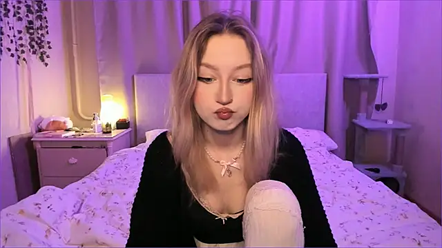 Snapshot of margorazentals chatting on 24, 9, 2025 margorazentals online show from 24, 9, 2025