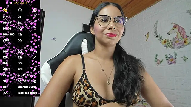 alisson hoffman05 online show from 16, 5, 2026