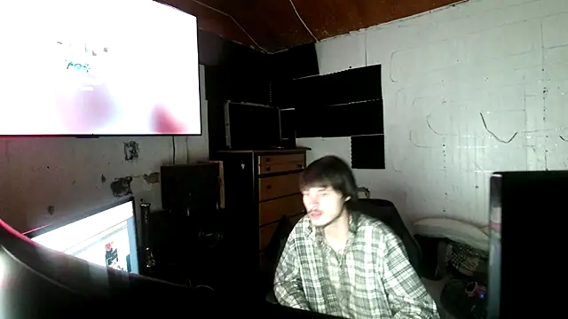 Snapshot of nuttyking2022 chatting on 1, 11, 2025 nuttyking2022 online show from 1, 11, 2025