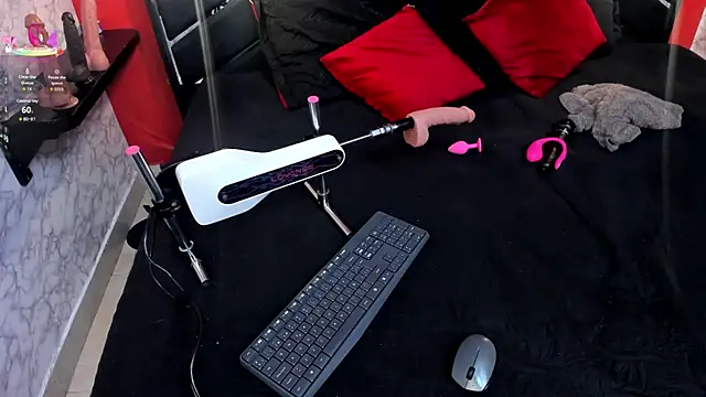 IVISBOUNCYASS online show from 1, 3, 2026