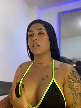 Snapshot of tinalove7 chatting on 2, 6, 2026 tinalove7 online show from 2, 6, 2026