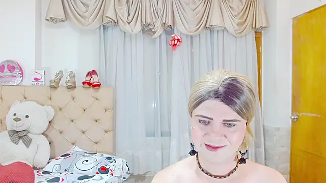 Snapshot of Dolldirtyxxx chatting on 23, 5, 2026 Dolldirtyxxx online show from 23, 5, 2026