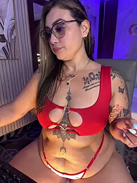 Snapshot of Madissonlove_1 chatting on 16, 5, 2026 Madissonlove 1 online show from 16, 5, 2026
