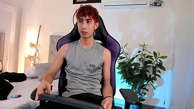 NovaaWheler online show from 7, 3, 2025