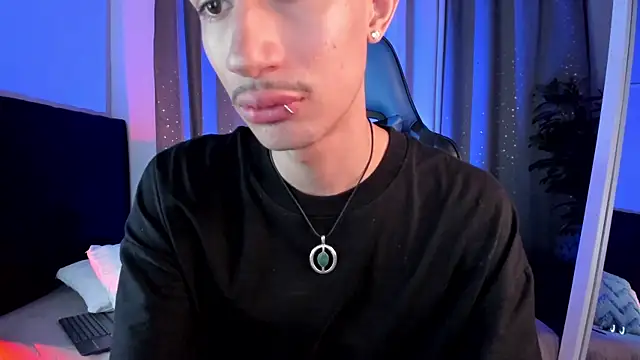 NovaaWheler online show from 9, 10, 2025