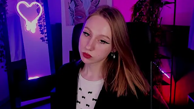 DariaTate online show from 16, 2, 2025