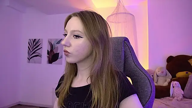 DariaTate online show from 8, 3, 2026