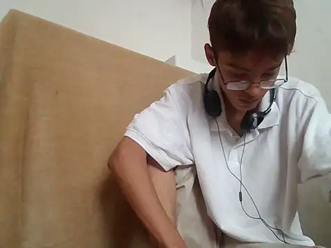 Snapshot of ChavoOT chatting on 16, 2, 2025 ChavoOT online show from 16, 2, 2025