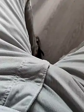 emremodel online show from 2, 4, 2026