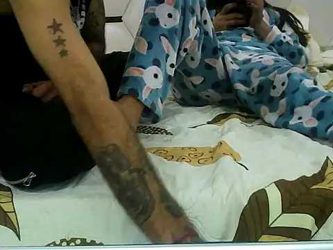 liza201111 online show from 1, 3, 2025