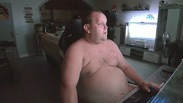 Hotfire-112 online show from 9, 4, 2026