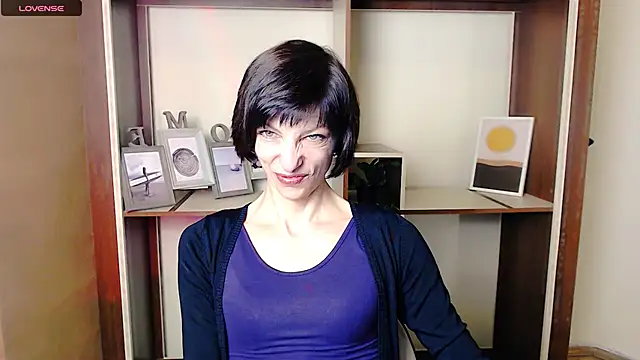  AngeliaFlow  online show from 9, 10, 2025