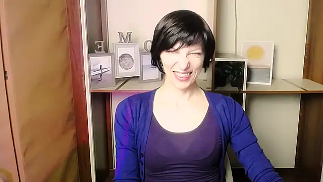  AngeliaFlow  online show from 14, 1, 2026