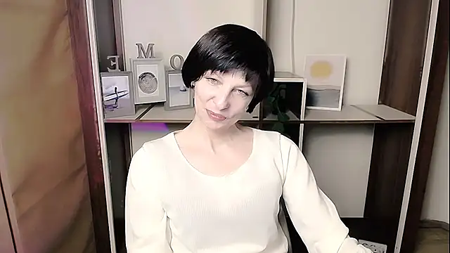 Snapshot of _AngeliaFlow_ chatting on 3, 3, 2026 AngeliaFlow online show from 3, 3, 2026