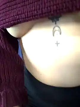 Snapshot of isabella_beauty_01 chatting on 9, 2, 2025 isabella beauty 01 online show from 9, 2, 2025