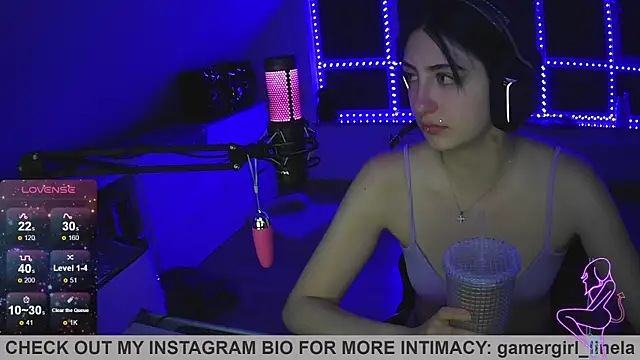 Snapshot of Gamergirl-Linela chatting on 13, 9, 2025 Gamergirl-Linela online show from 13, 9, 2025