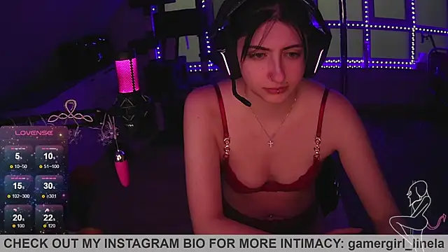 Snapshot of Gamergirl-Linela chatting on 20, 11, 2025 Gamergirl-Linela online show from 20, 11, 2025