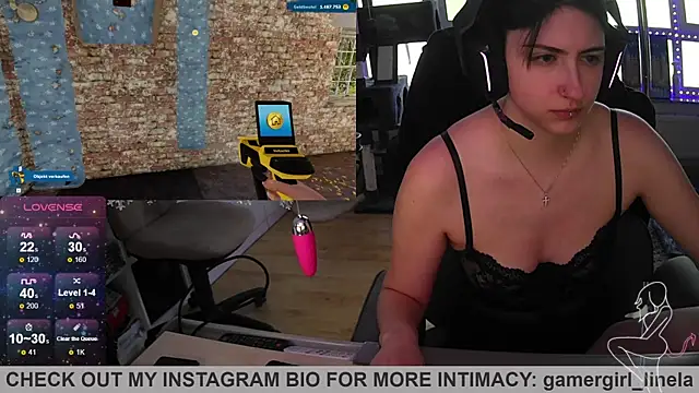 Snapshot of Gamergirl-Linela chatting on 18, 12, 2025 Gamergirl-Linela online show from 18, 12, 2025