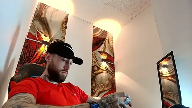 Luke davis01 online show from 1, 4, 2026