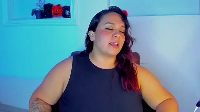 KourtneyEvans online show from 23, 10, 2025