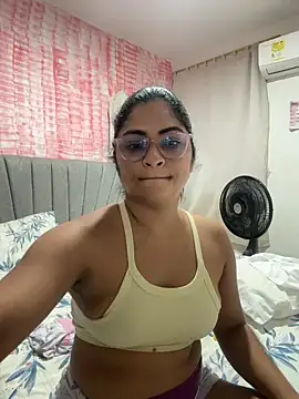 Snapshot of Tana_latin chatting on 15, 3, 2026 Tana latin online show from 15, 3, 2026