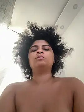 Snapshot of Tana_latin chatting on 5, 4, 2026 Tana latin online show from 5, 4, 2026