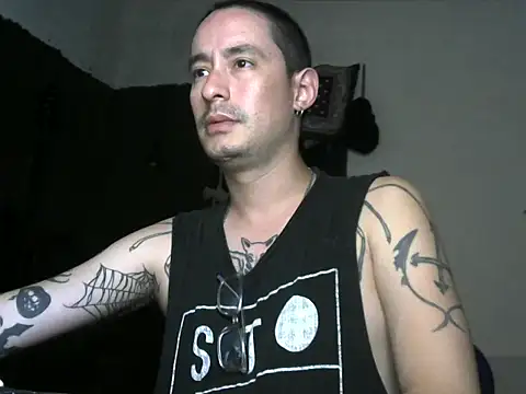 vampireathome online show from 18, 9, 2025