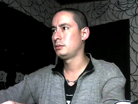 vampireathome online show from 25, 11, 2025