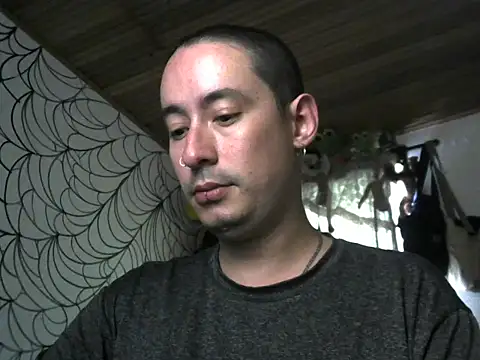 vampireathome online show from 23, 4, 2026