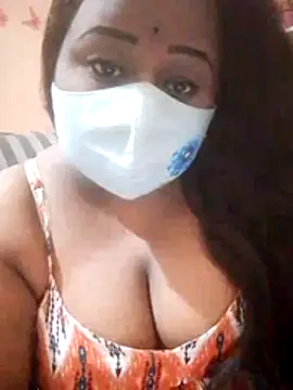 Snapshot of dolly_telugu01 chatting on 18, 5, 2026 dolly telugu01 online show from 18, 5, 2026