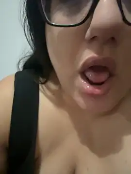 daianaspencer online show from 21, 11, 2025