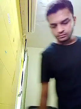 Snapshot of crazyfreaking chatting on 14, 2, 2025 crazyfreaking online show from 14, 2, 2025