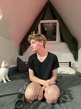 Snapshot of Julian_wins chatting on 22, 3, 2025 Julian wins online show from 22, 3, 2025