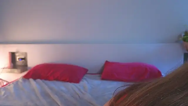 Snapshot of DemiDee chatting on 6, 1, 2025 DemiDee online show from 6, 1, 2025