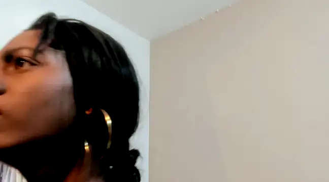 enyelsalas2 online show from 7, 2, 2025