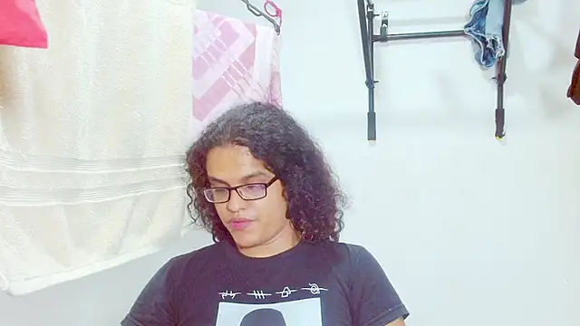 Diane blossom online show from 8, 3, 2025