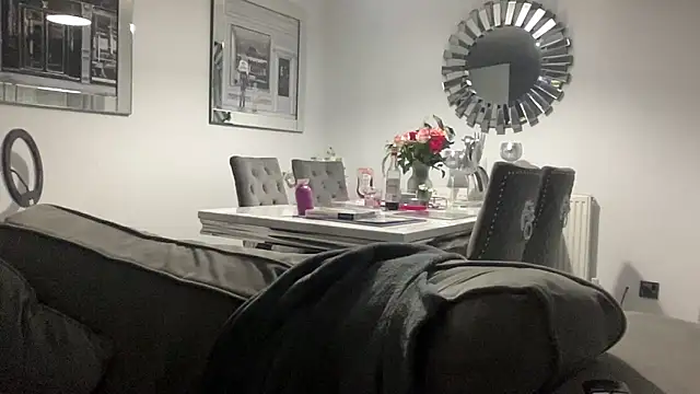 GemaJBusty online show from 18, 2, 2025