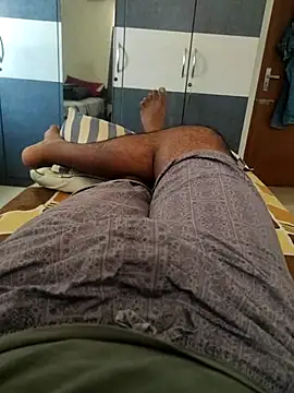 Snapshot of Tamil_small_cock chatting on 26, 4, 2026 Tamil small cock online show from 26, 4, 2026