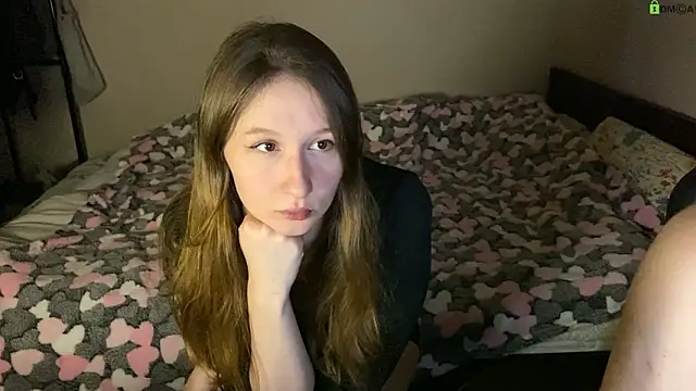 Sabrinaanddaniel online show from 24, 2, 2026