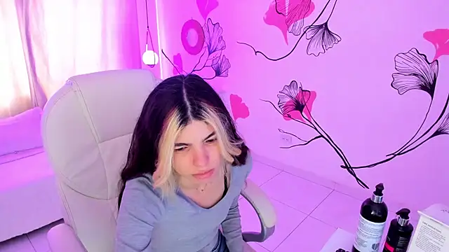 Isabela Fiorelli online show from 10, 11, 2025